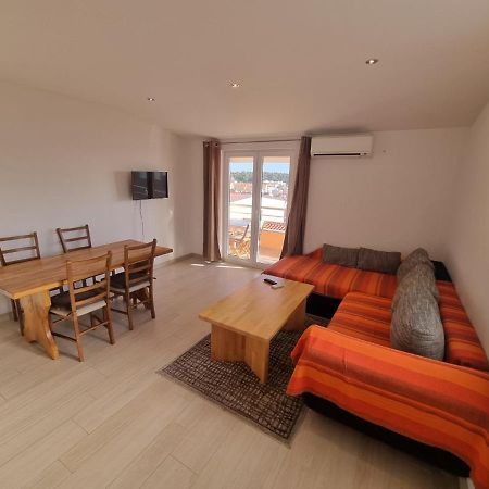 Apartment Furulund Makarska Eksteriør bilde