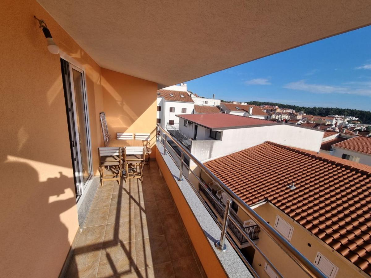 Apartment Furulund Makarska Eksteriør bilde
